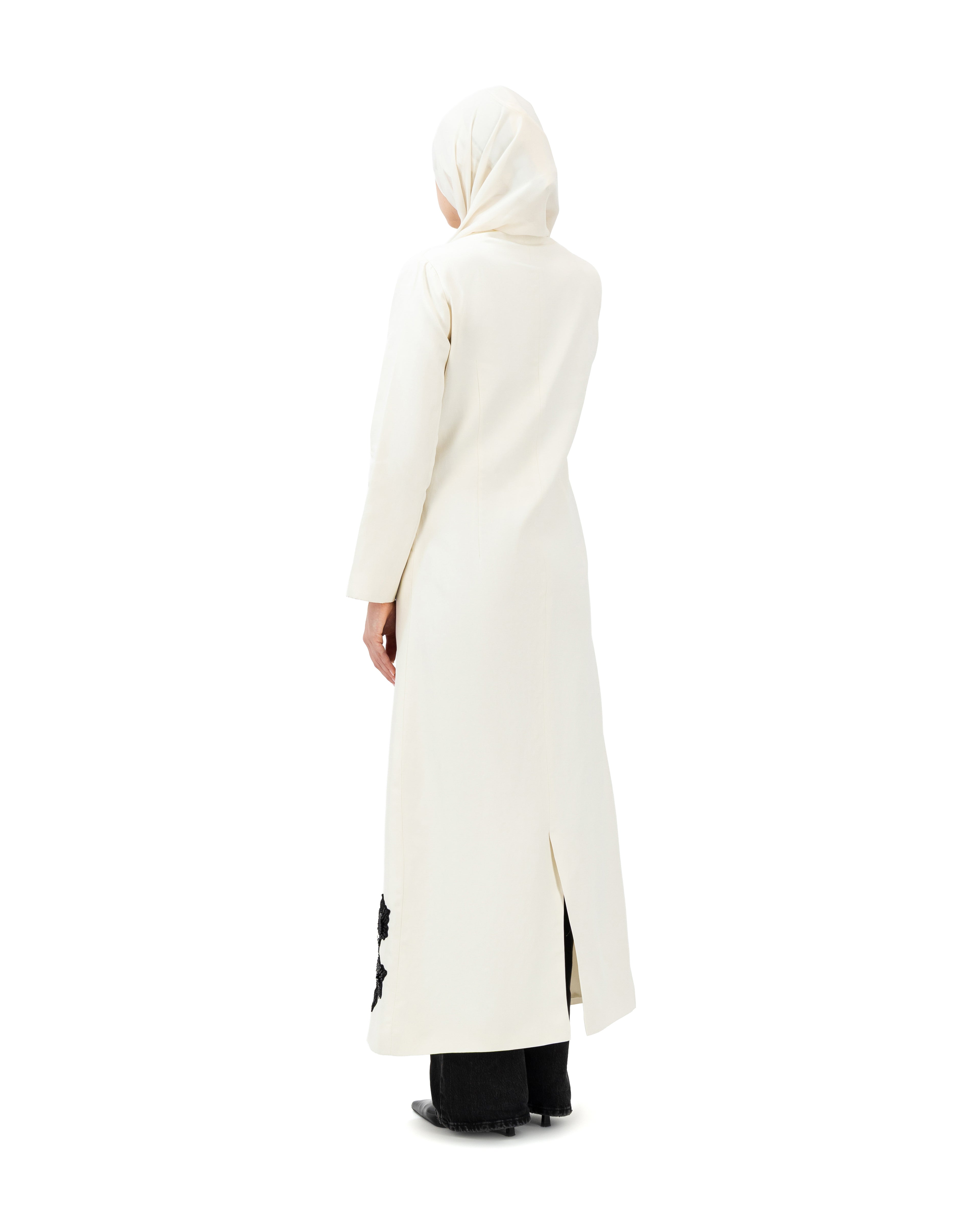 Monochrome Dynasty | Abaya